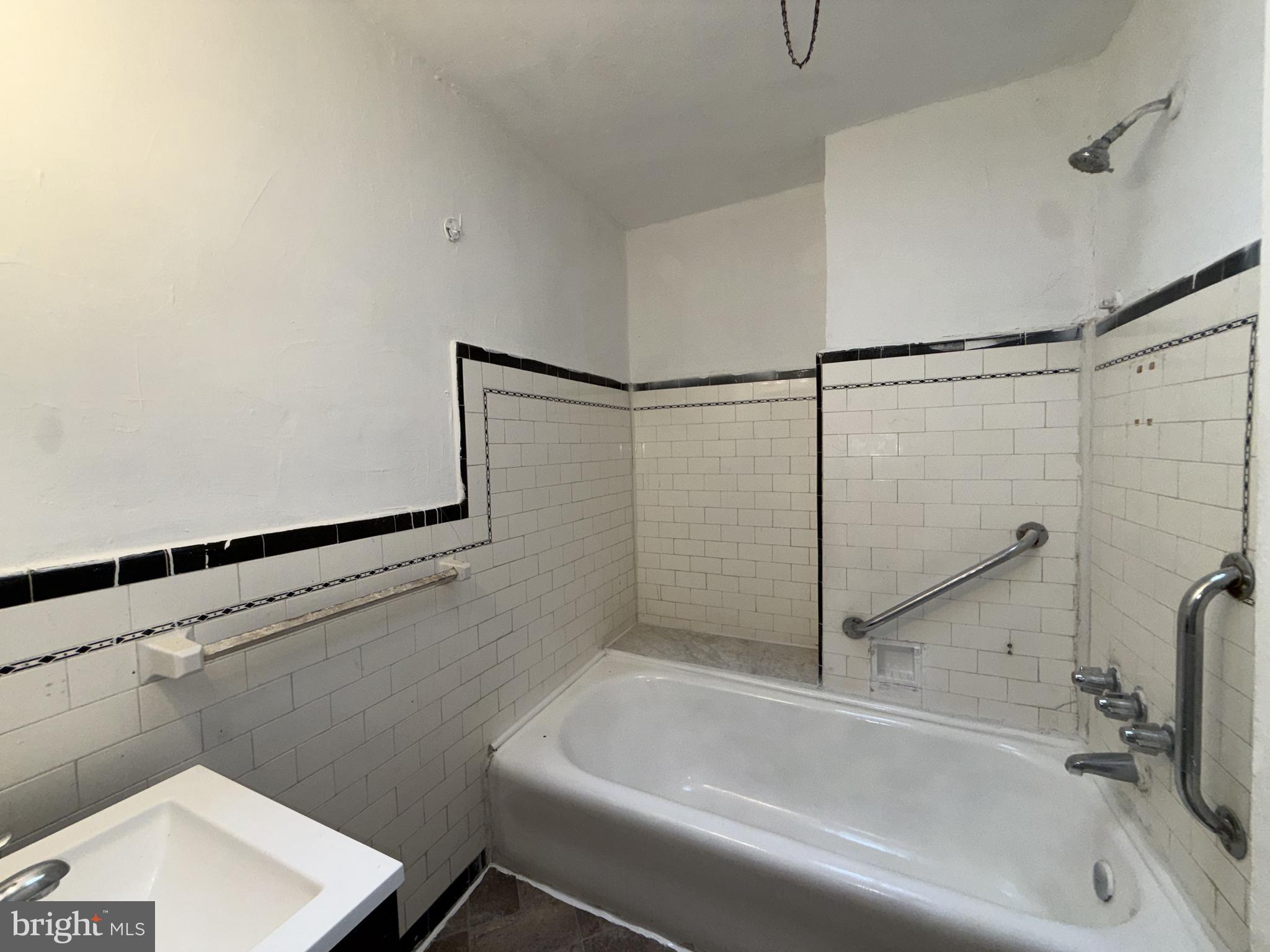 6720 Trinity Street Philadelphia, PA 19142 - Photo 18 of 26 Gallery Image 18