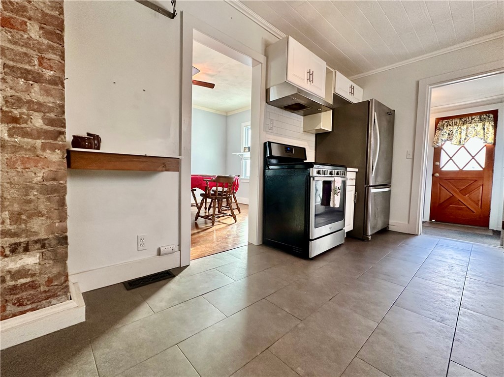 555 West High Street Erwin, NY 14870 - Photo 12 of 33