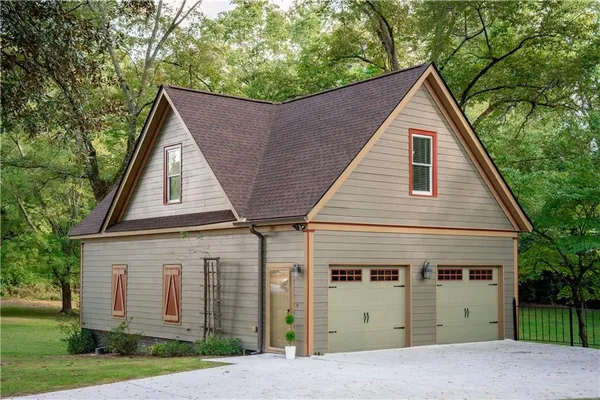 $1,900 | 152 B Rivertown Road, Fairburn, GA 30213