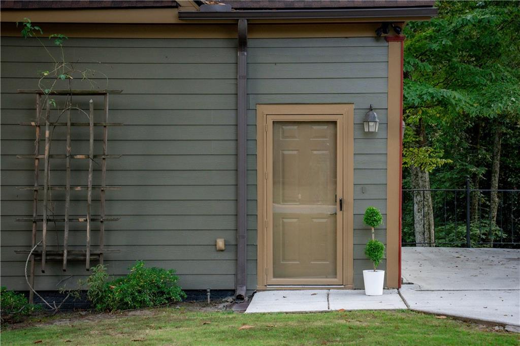 152 B Rivertown Road Fairburn, GA 30213 - Photo 2 of 31