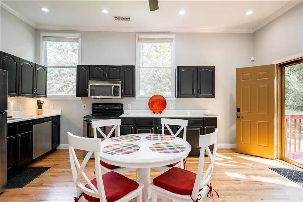 152 B Rivertown Road Fairburn, GA 30213 - Photo 7 of 31