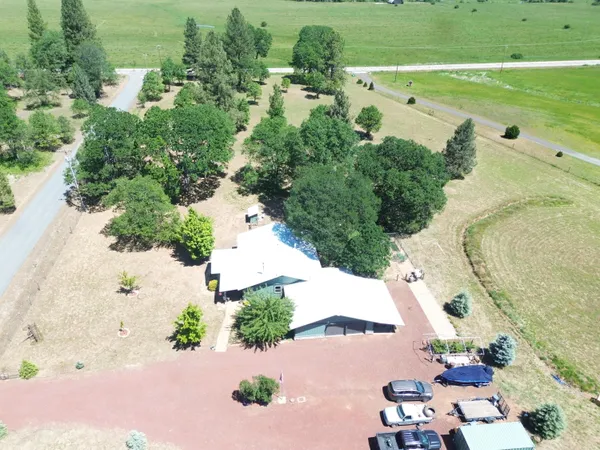 $425,000 | 27971 Soldier Mountain Road, Fall River Mills, CA 96028
