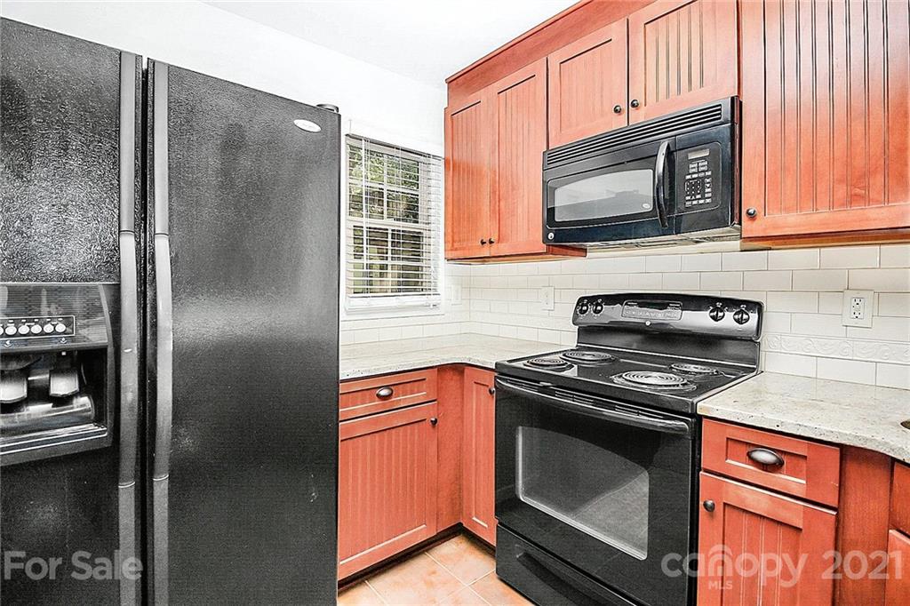 4921 Park Road, Unit D Charlotte, NC 28209 - Photo 9 of 21 Gallery Image 9