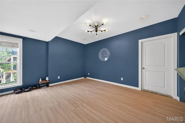 $749,900 | 16 Charlemagne Court, Lake St. Louis, MO 63367