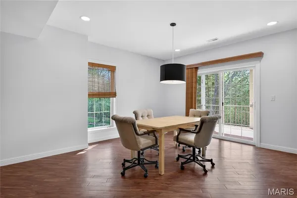 $749,900 | 16 Charlemagne Court, Lake St. Louis, MO 63367
