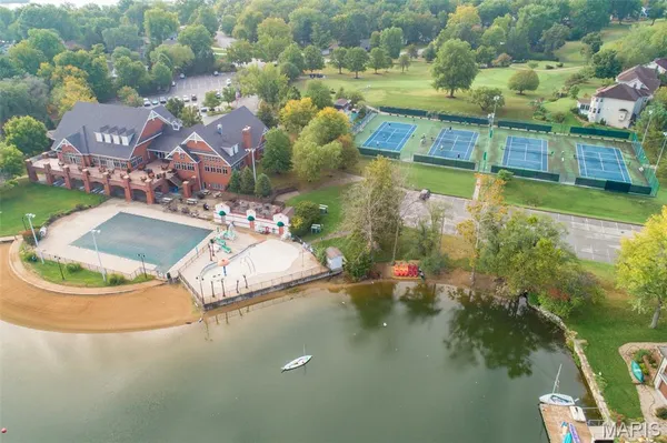 $749,900 | 16 Charlemagne Court, Lake St. Louis, MO 63367