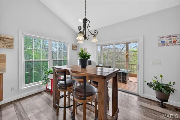 $749,900 | 16 Charlemagne Court, Lake St. Louis, MO 63367