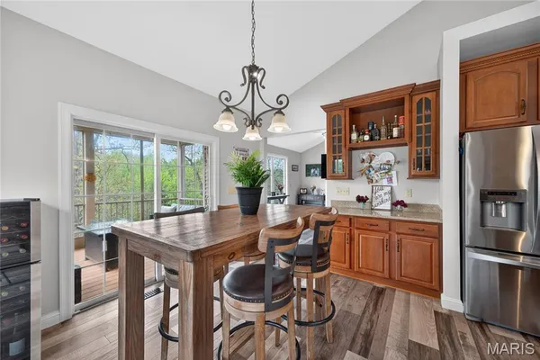 $749,900 | 16 Charlemagne Court, Lake St. Louis, MO 63367