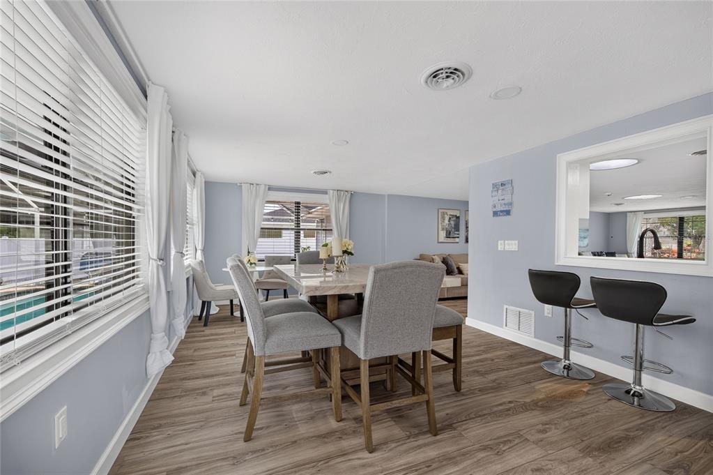 3135 Nocturne Road Venice, FL 34293 - Photo 14 of 42 Gallery Image 14