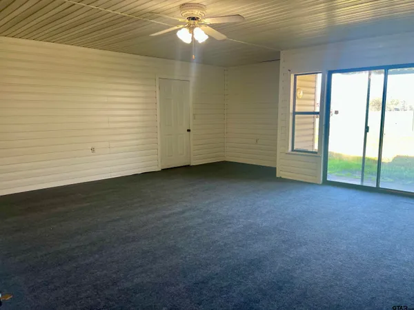 $320,000 | 1624 County Road 1560, Alba, TX 75410