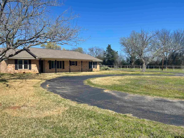 $320,000 | 1624 County Road 1560, Alba, TX 75410