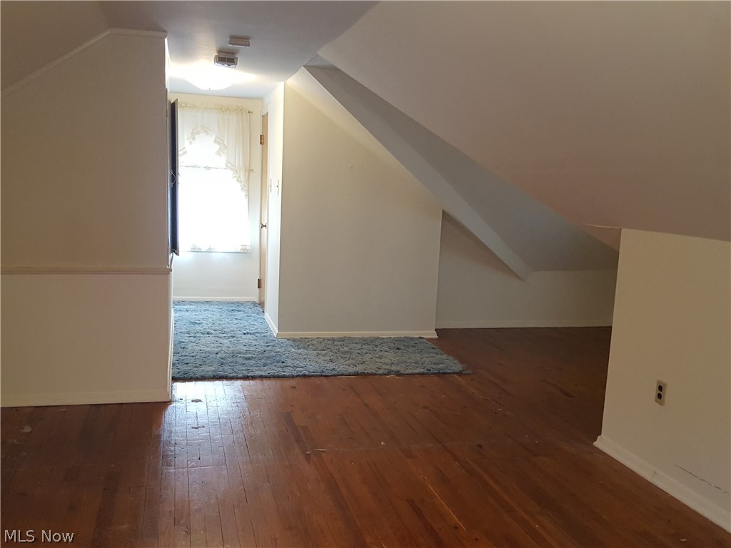 1111 Mayfield Ridge Road Cleveland, OH 44124 - Photo 23 of 35 Upstairs bedroom has hardwood flooring, too and many built ins and 1/2 bath