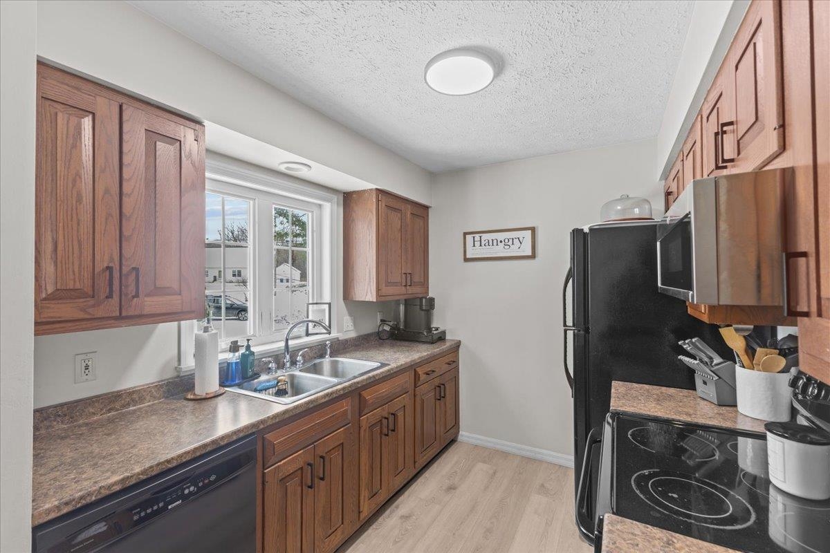 2330 Main Street, Unit 4 Colchester, VT 05446 - Photo 17 of 30