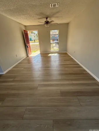 $1,575 | 104 North Meadow Street, Converse, TX 78109