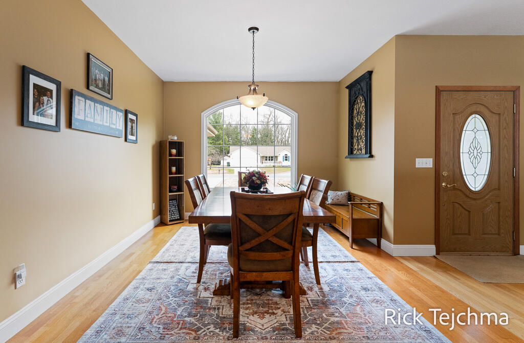 2055 Rambling Oak Drive Muskegon, MI 49445 - Photo 26 of 75 26