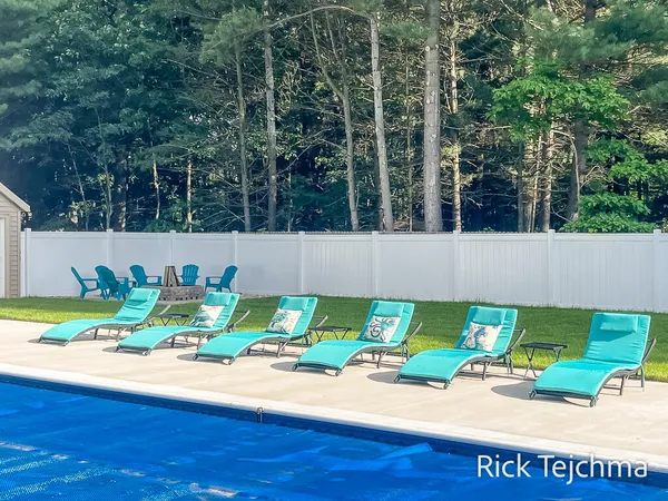 $514,900 | 2055 Rambling Oak Drive, Muskegon, MI 49445