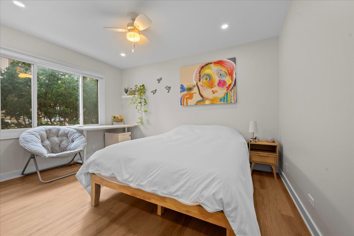 1517 Landwehr Road Northbrook, IL 60062 - Photo 13 of 39