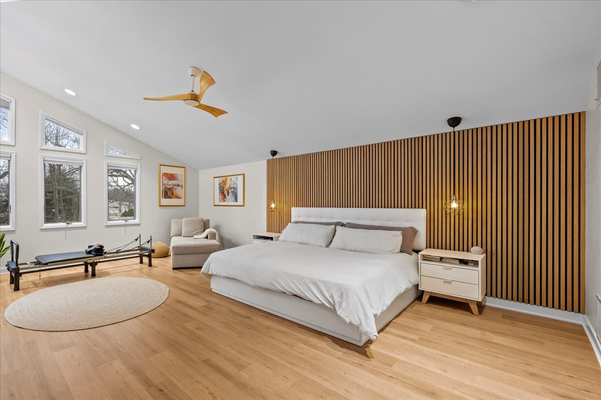 1517 Landwehr Road Northbrook, IL 60062 - Photo 19 of 39