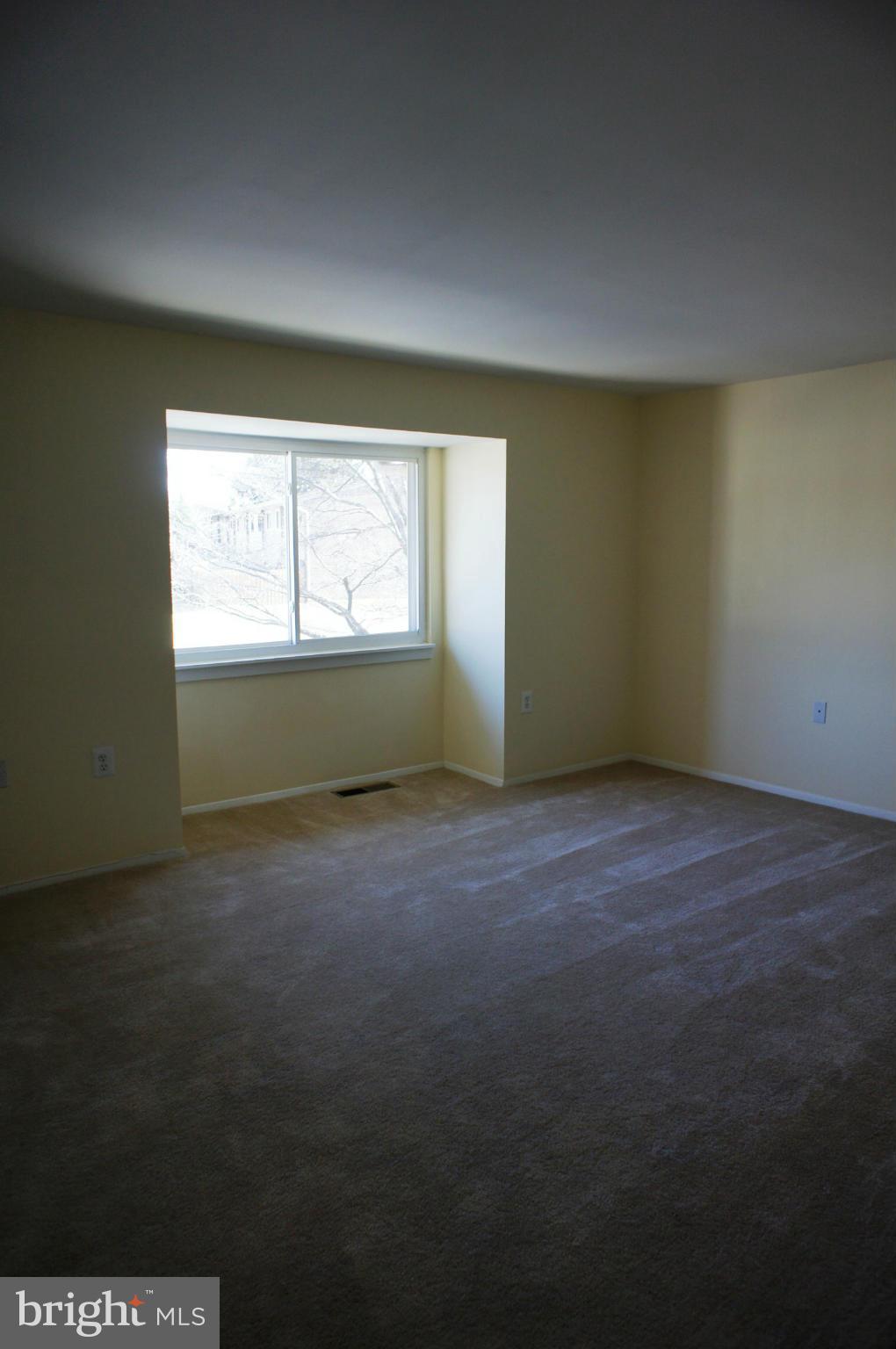 9609 Horizon Run Road, Unit 3E Gaithersburg, MD 20886 - Photo 12 of 18 Bedroom (Master)