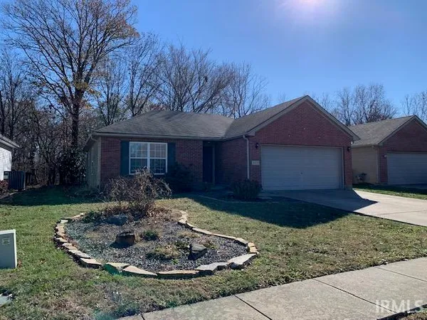 $1,750 | 3613 Harvard Court, Evansville, IN 47711