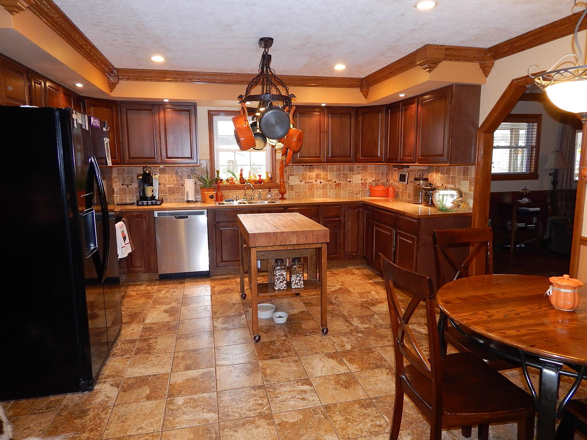 9328 McCord Road Orient, OH 43146 - Photo 6 of 35 Gallery Image 6