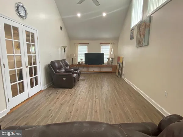 $3,600 | 1821 Pimmit Drive, Falls Church, VA 22043