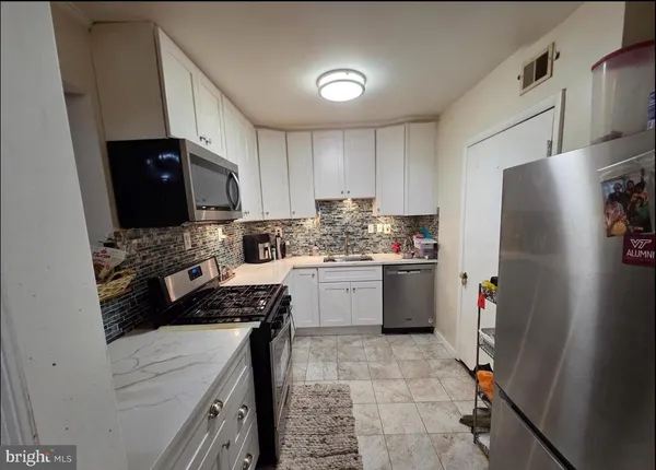 $3,600 | 1821 Pimmit Drive, Falls Church, VA 22043