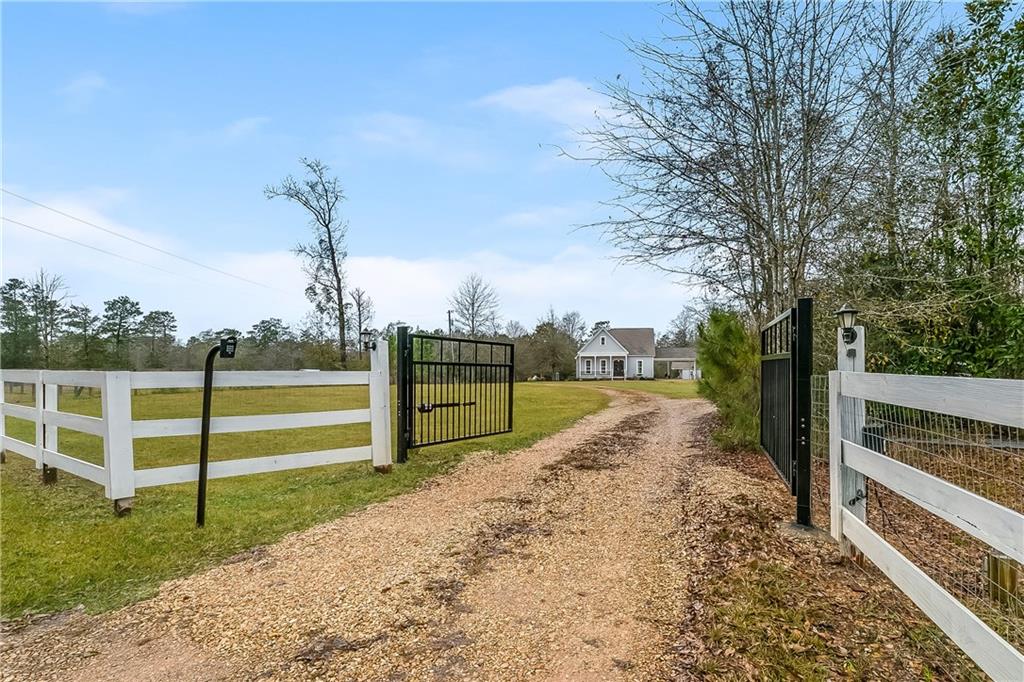 82401 Heintz Jenkins Road Bush, LA 70431 - Photo 3 of 27