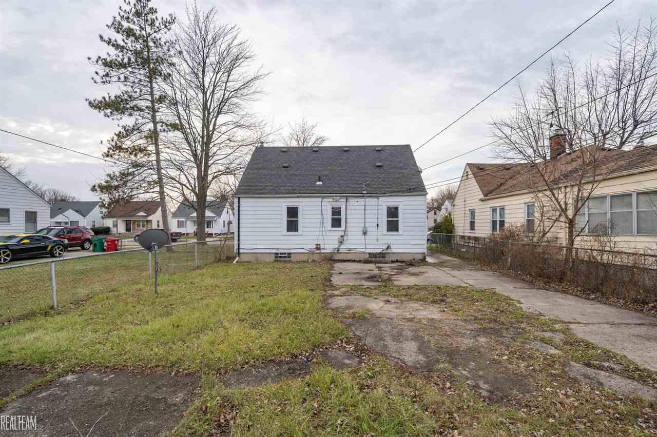 21786 Cushing Avenue Eastpointe, MI 48021 - Photo 21 of 21