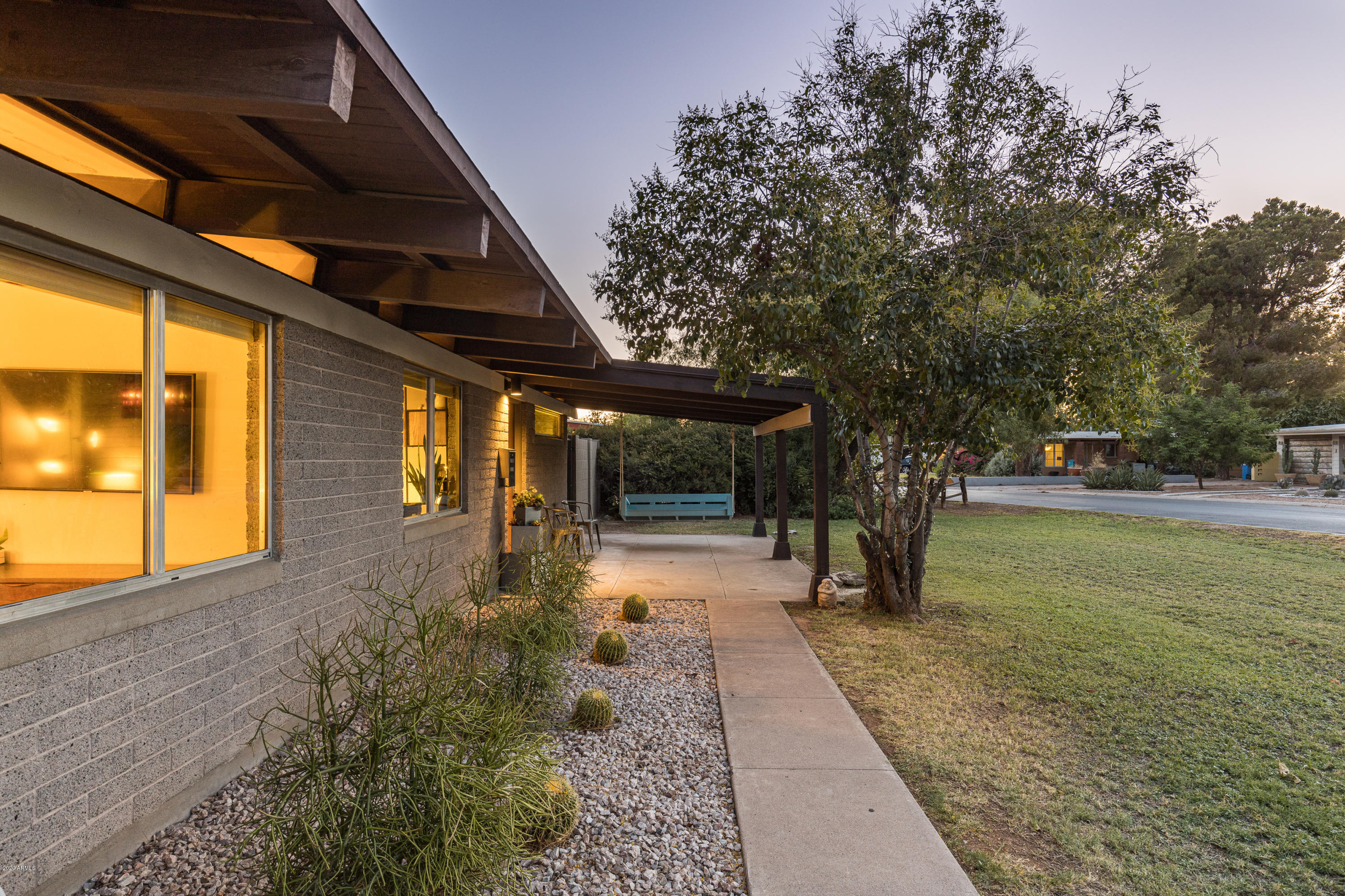 1503 East Rancho Drive Phoenix, AZ 85014 - Photo 1 of 32 Rancho Haver (3 of 35)