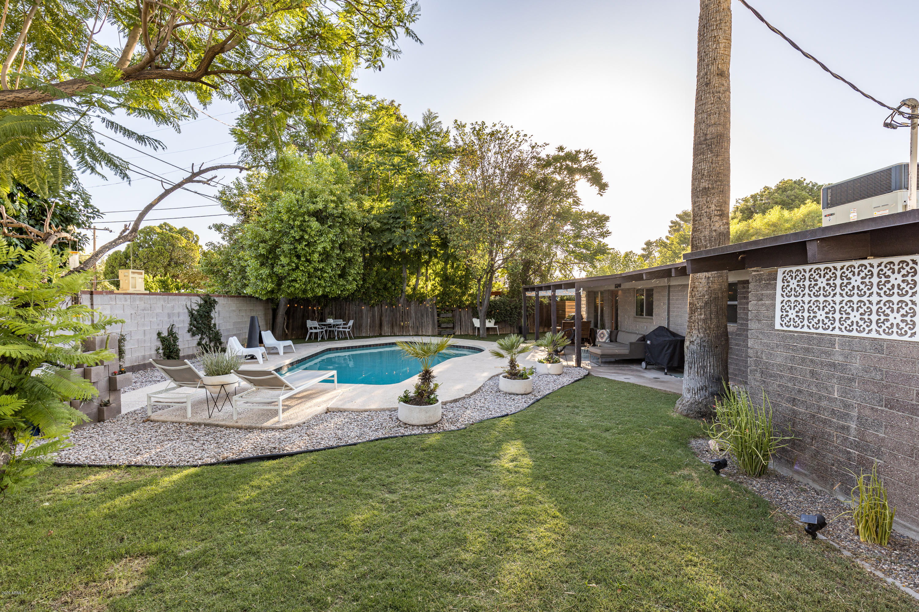 1503 East Rancho Drive Phoenix, AZ 85014 - Photo 32 of 32 Rancho Haver (35 of 35)
