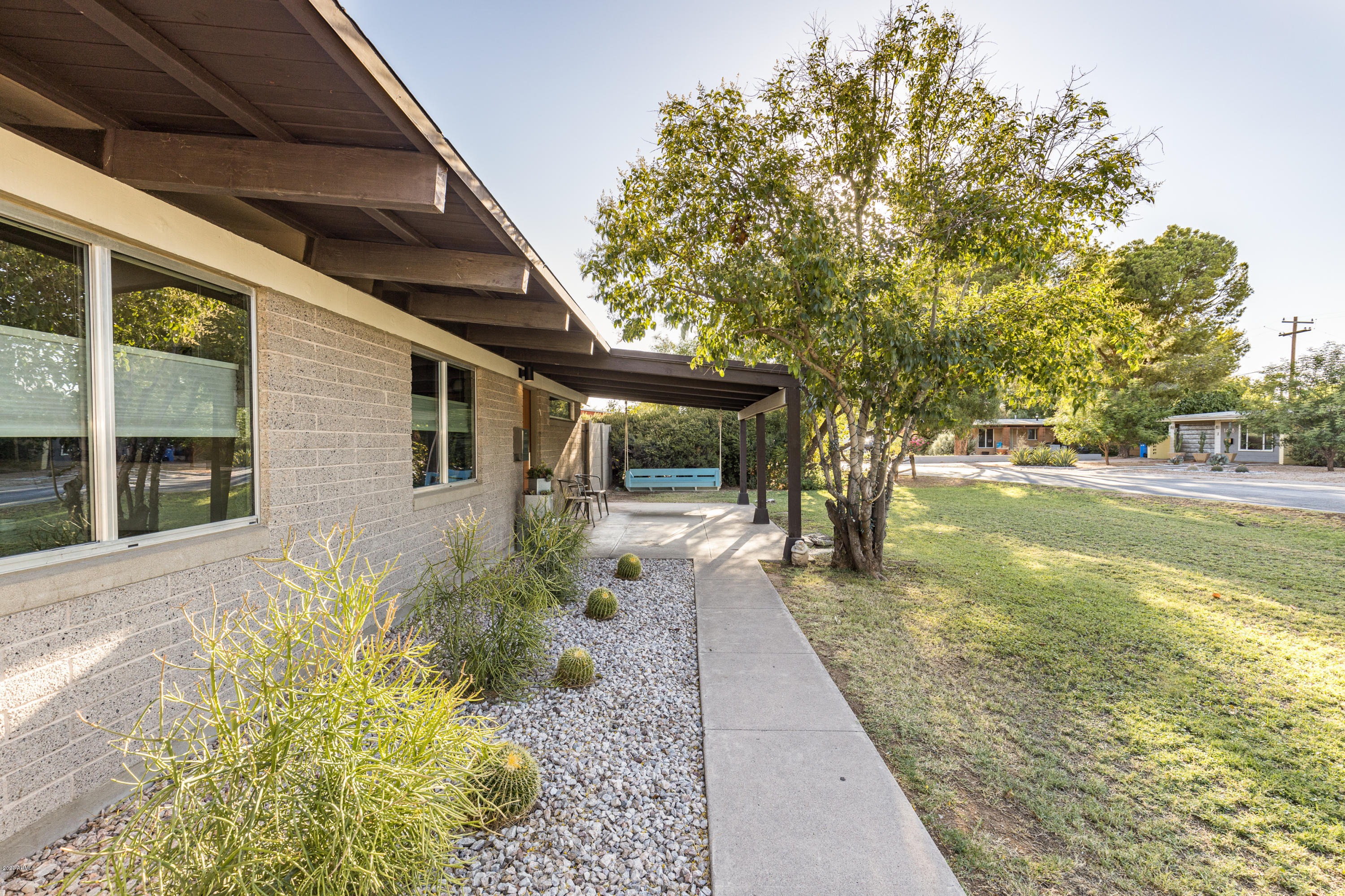 1503 East Rancho Drive Phoenix, AZ 85014 - Photo 7 of 32 Rancho Haver (7 of 35)