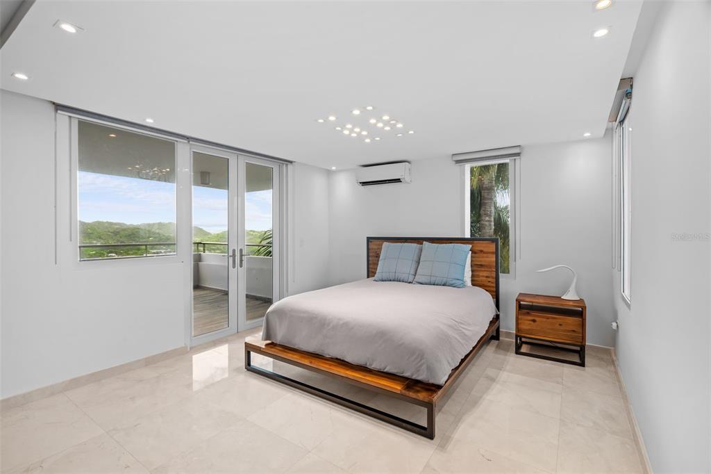 7 La Roca Street Guaynabo, PR 00965 - Photo 13 of 28 Gallery Image 13