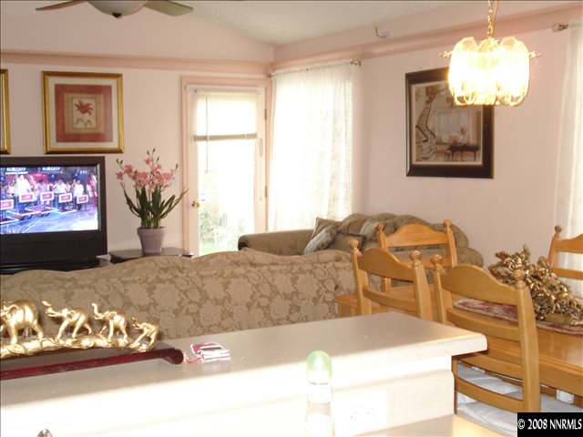 4492 Creekside Circle Reno, NV 89502 - Photo 7 of 9 Photo 7