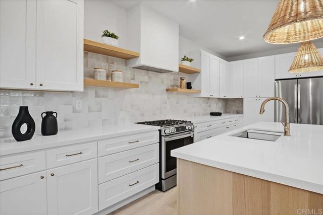 $1,890,000 | 4735 Bryce Circle, Carlsbad, CA 92008