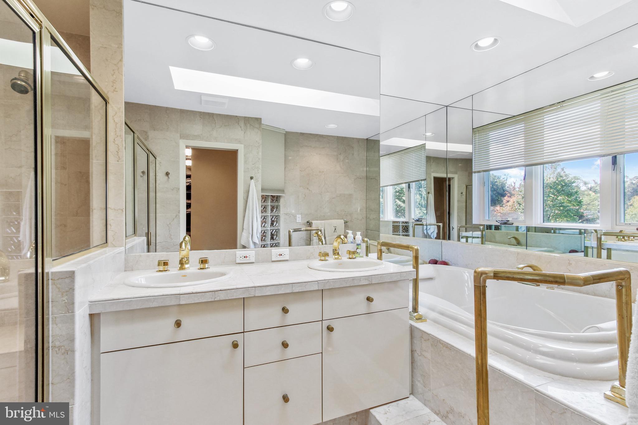 3430 Birch Hollow Road Baltimore, MD 21208 - Photo 22 of 30 Master Bathroom