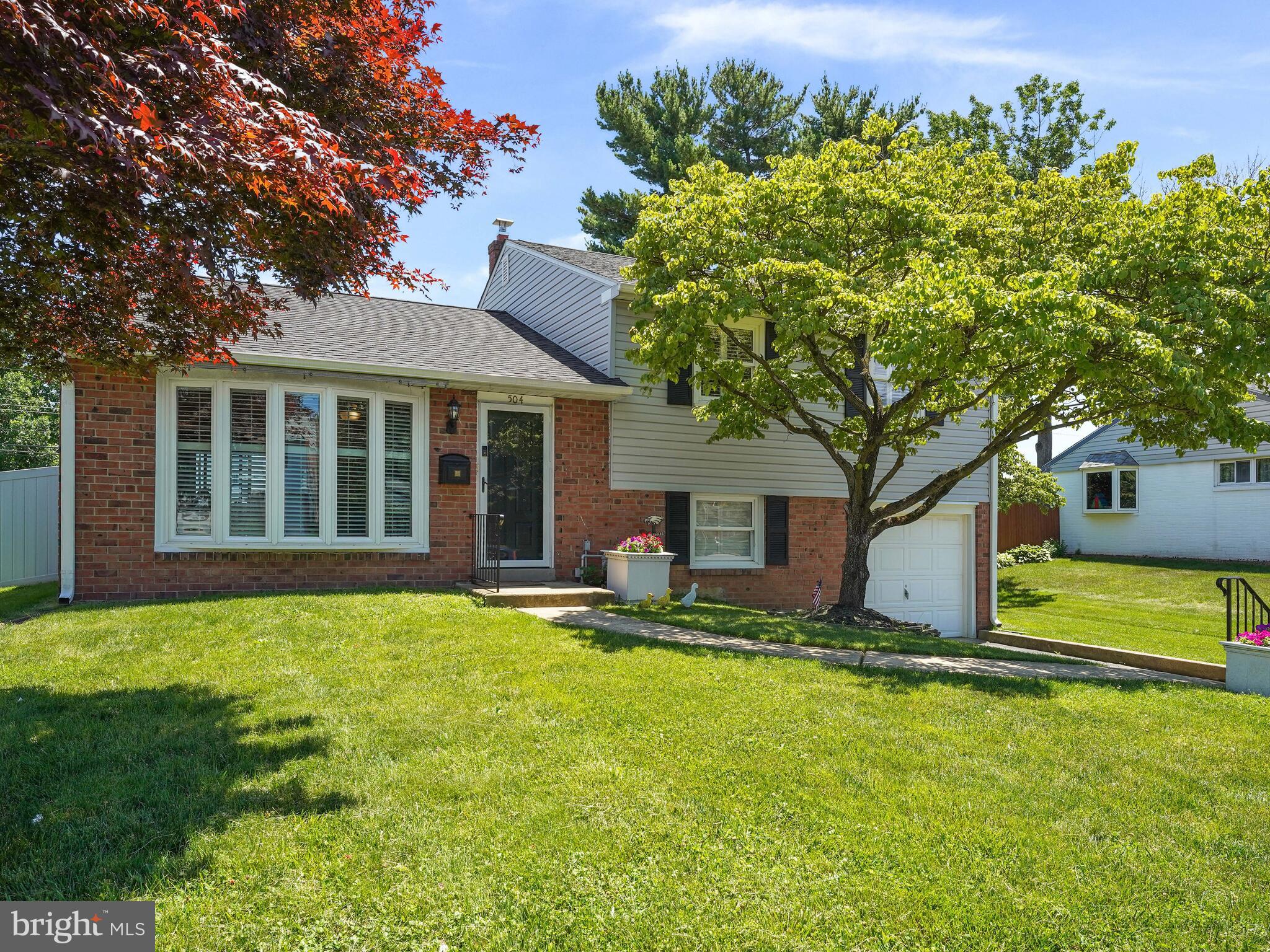 504 Vernon Road Springfield, PA 19064 - Photo 3 of 35