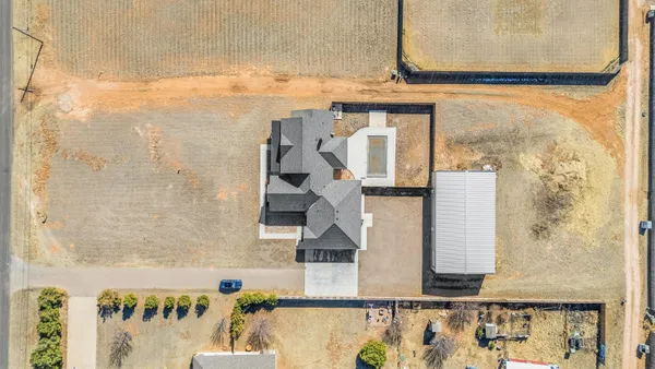 $620,000 | 7103 North Farm To Market Road 1264, Lubbock, TX 79415