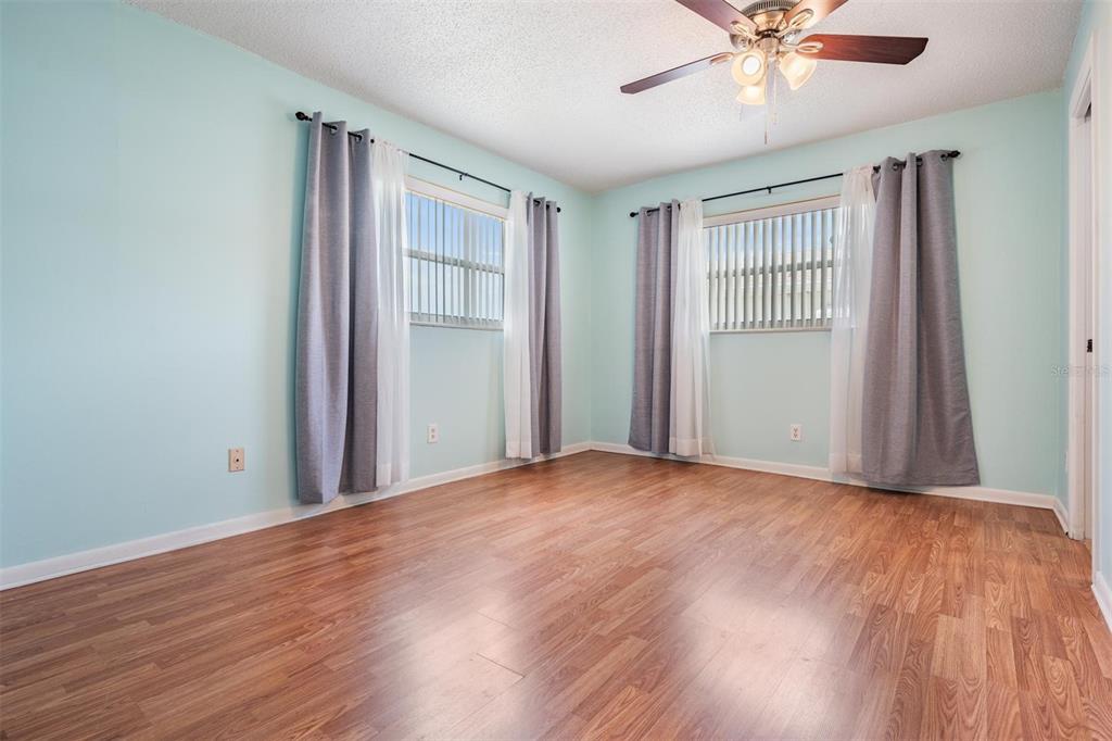 5341 Embassy Avenue New Port Richey, FL 34652 - Photo 7 of 27 Gallery Image 7