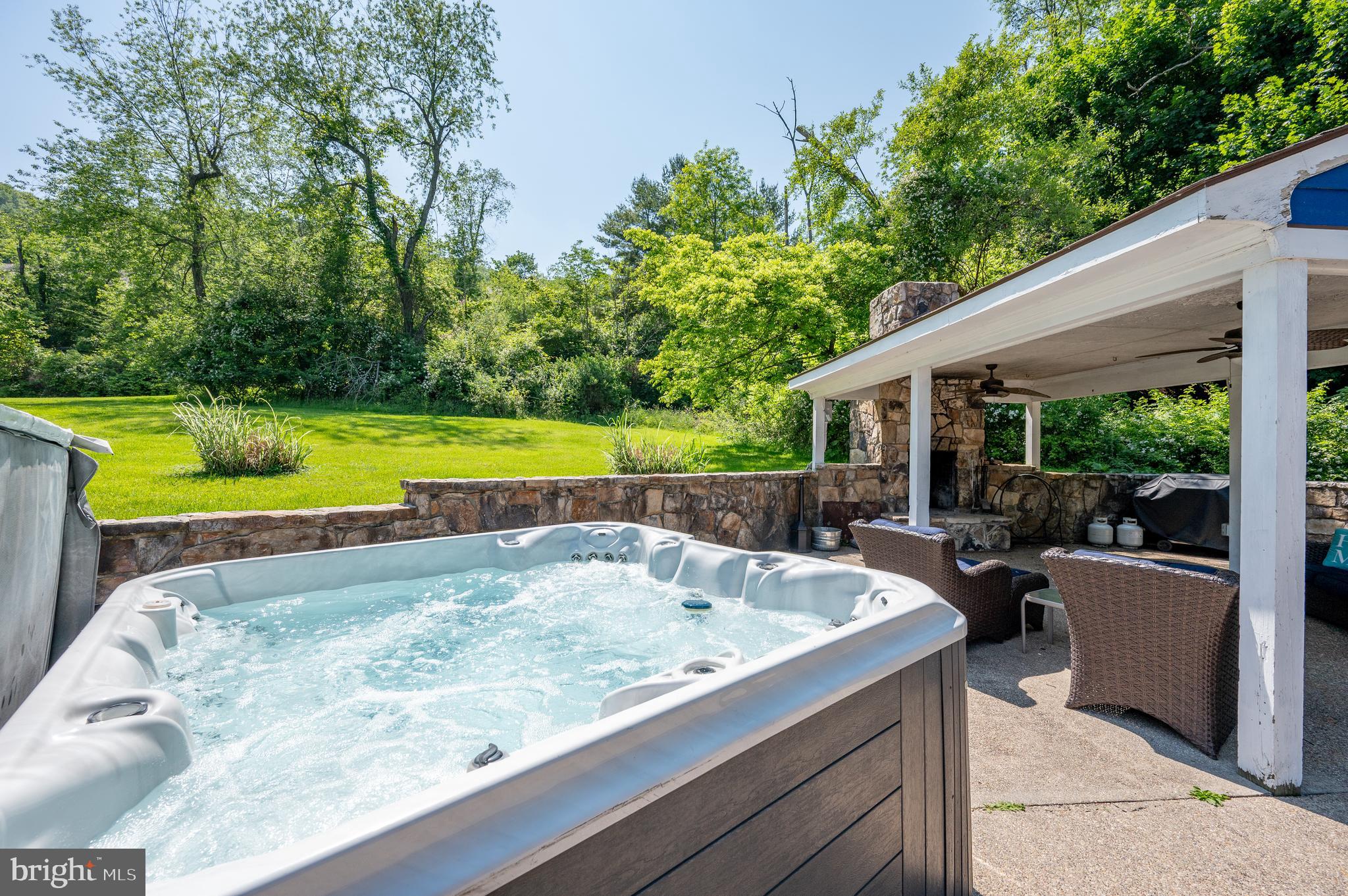 926 Marsh Hill Road McHenry, MD 21541 - Photo 2 of 70