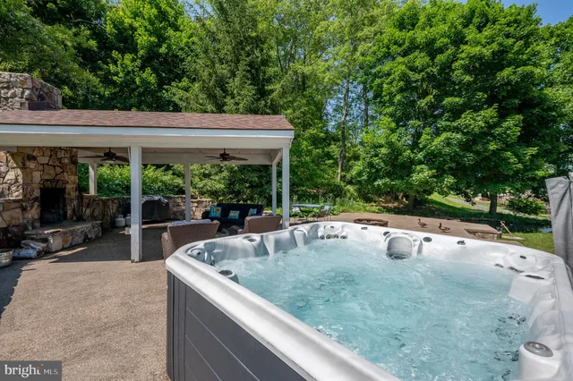 $999,900 | 926 Marsh Hill Road, McHenry, MD 21541