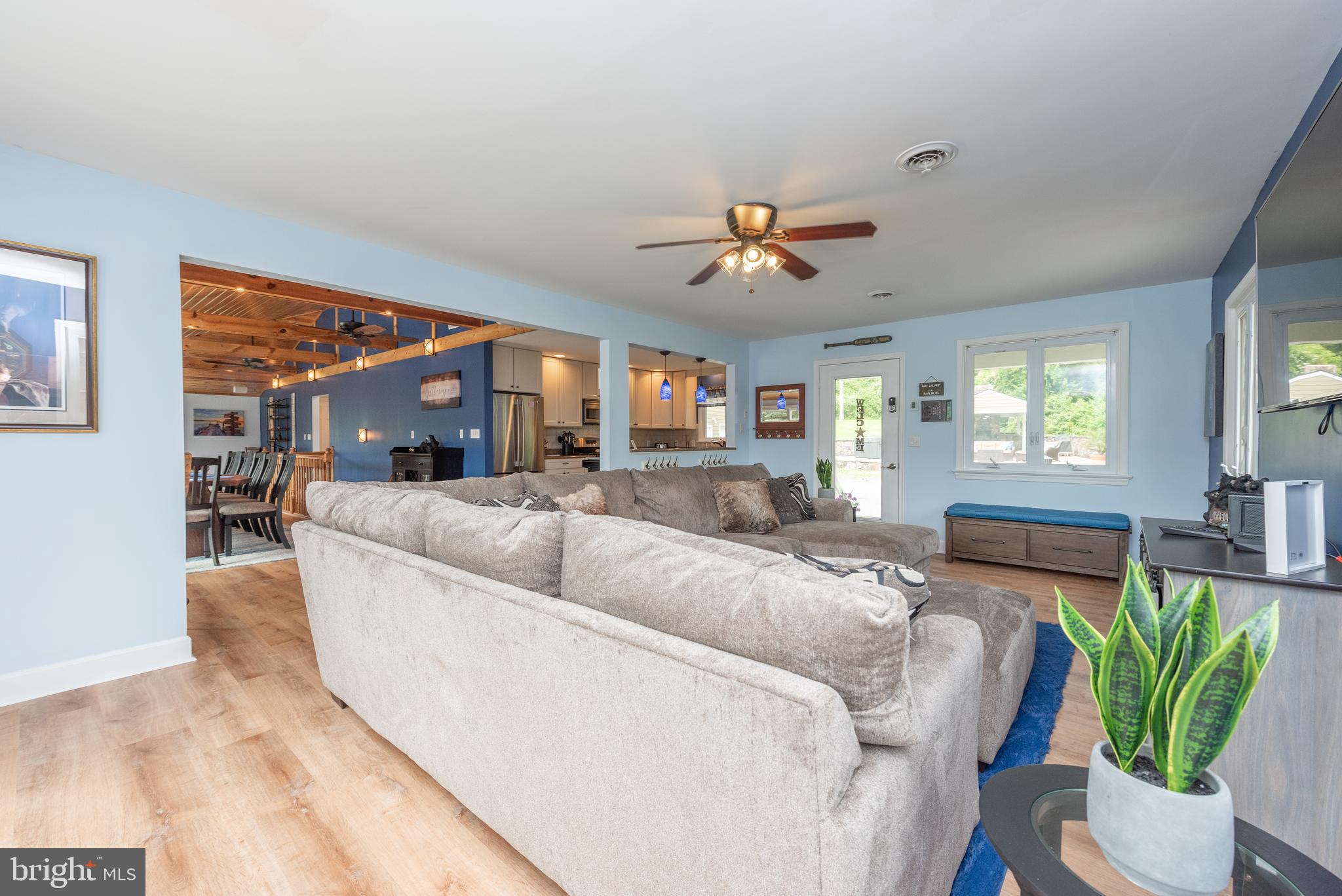 926 Marsh Hill Road McHenry, MD 21541 - Photo 10 of 70 a living room with furniture and a large window