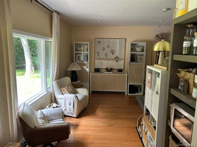 3 Fox Lane Locust Valley, NY 11560 - Photo 16 of 38 Step down from the breakfast area into a bonus space to call your own