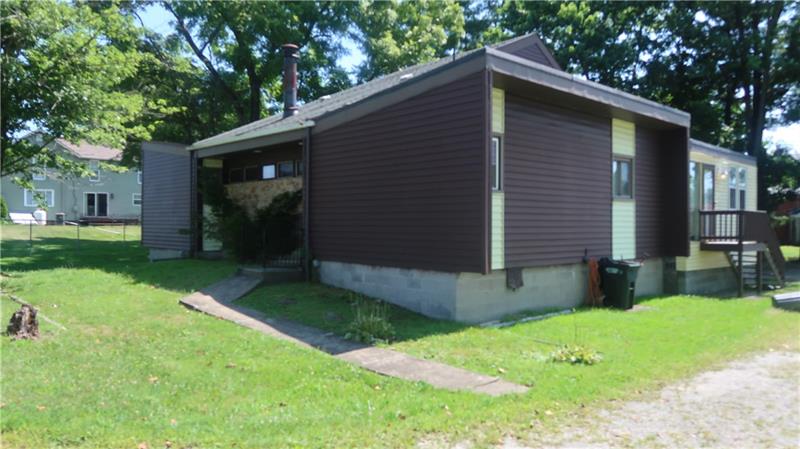 413 Ridge Boulevard Connellsville, PA 15425 - Photo 2 of 15 Gallery Image 2