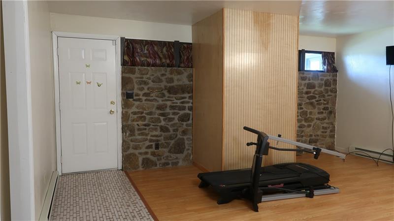 413 Ridge Boulevard Connellsville, PA 15425 - Photo 7 of 15 Gallery Image 7