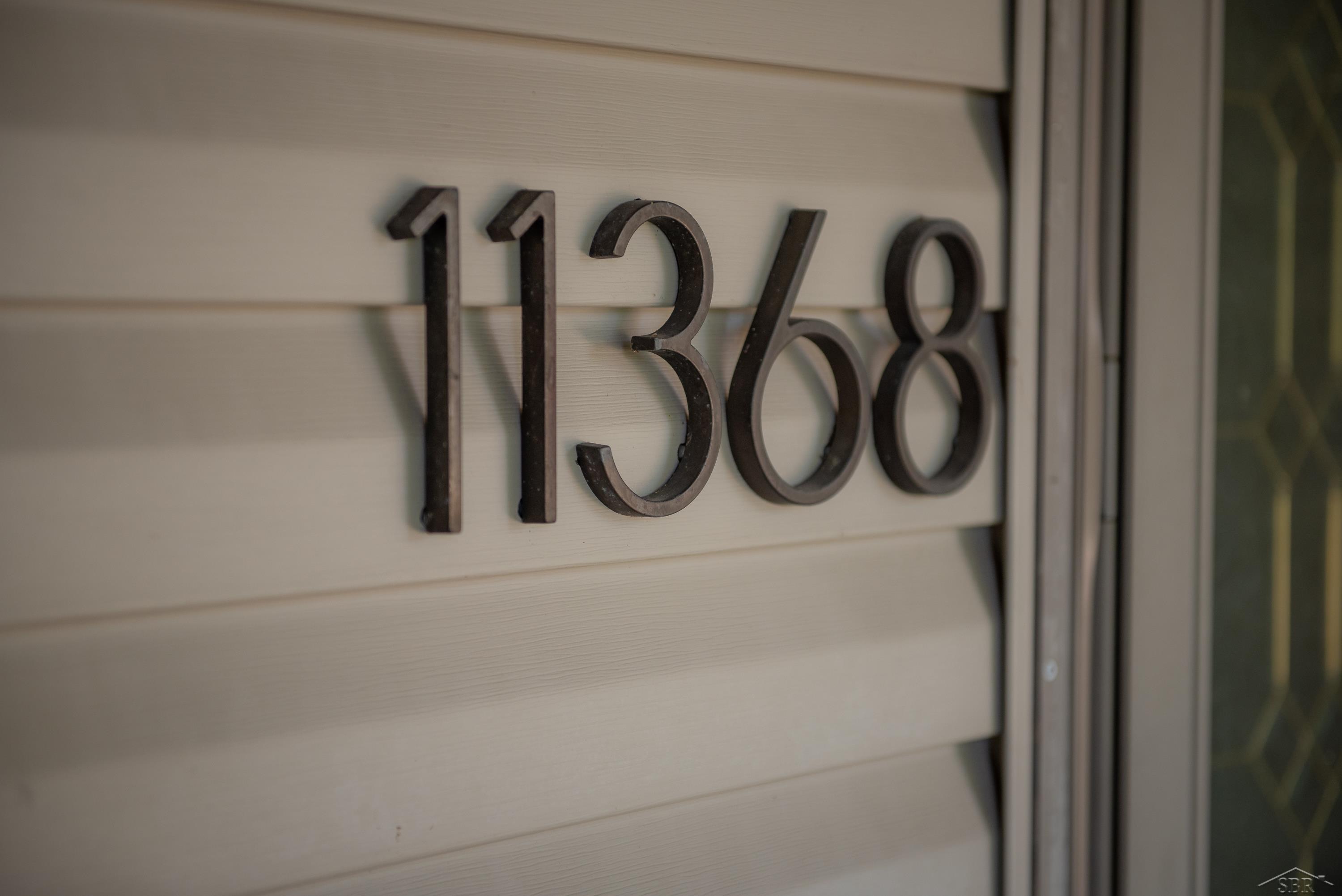 11368 August Lane Freeland, MI 48623 - Photo 4 of 40