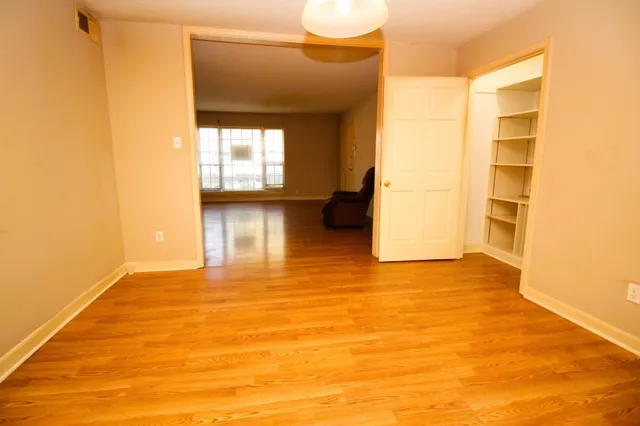 $199,900 | 273 West Central Park Street, Unit 1, Memphis, TN 38111