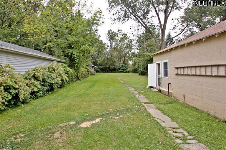 16705 West Park Road Cleveland, OH 44111 - Photo 23 of 25 Gallery Image 23