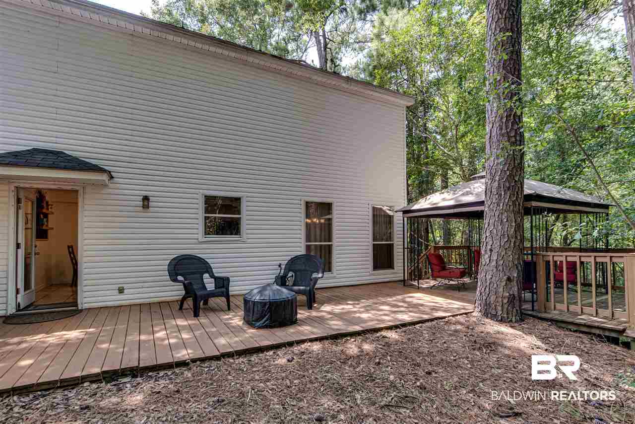 205 Avon Circle East Daphne, AL 36526 - Photo 25 of 31