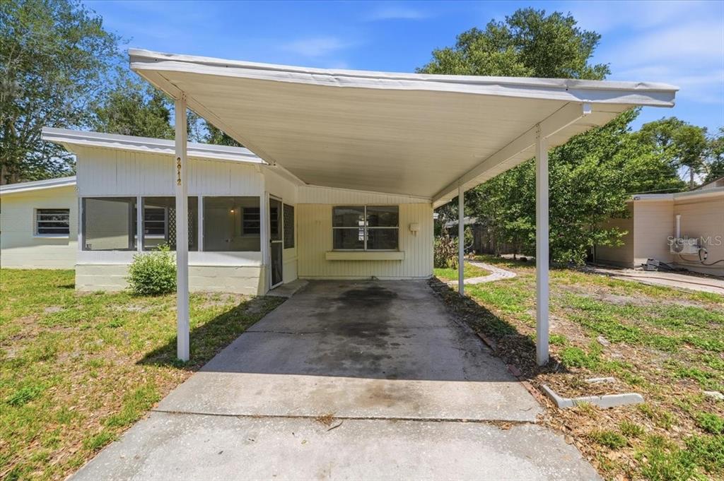 2912 Pineway Avenue Lakeland, FL 33803 - Photo 2 of 51